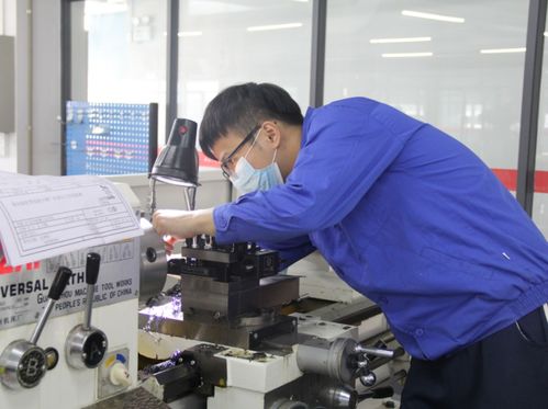 常被錯誤理解的三大專業 計算機專業會修電腦？機械工程很離譜？